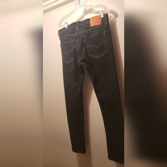 Men's, Levi Strauss & Co. 512, W33x L34 darkwash jeans - Picture 2 of 6